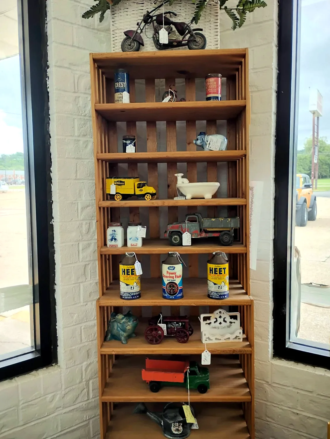 Country Pickins Flea Market vendor merchandise and booth display